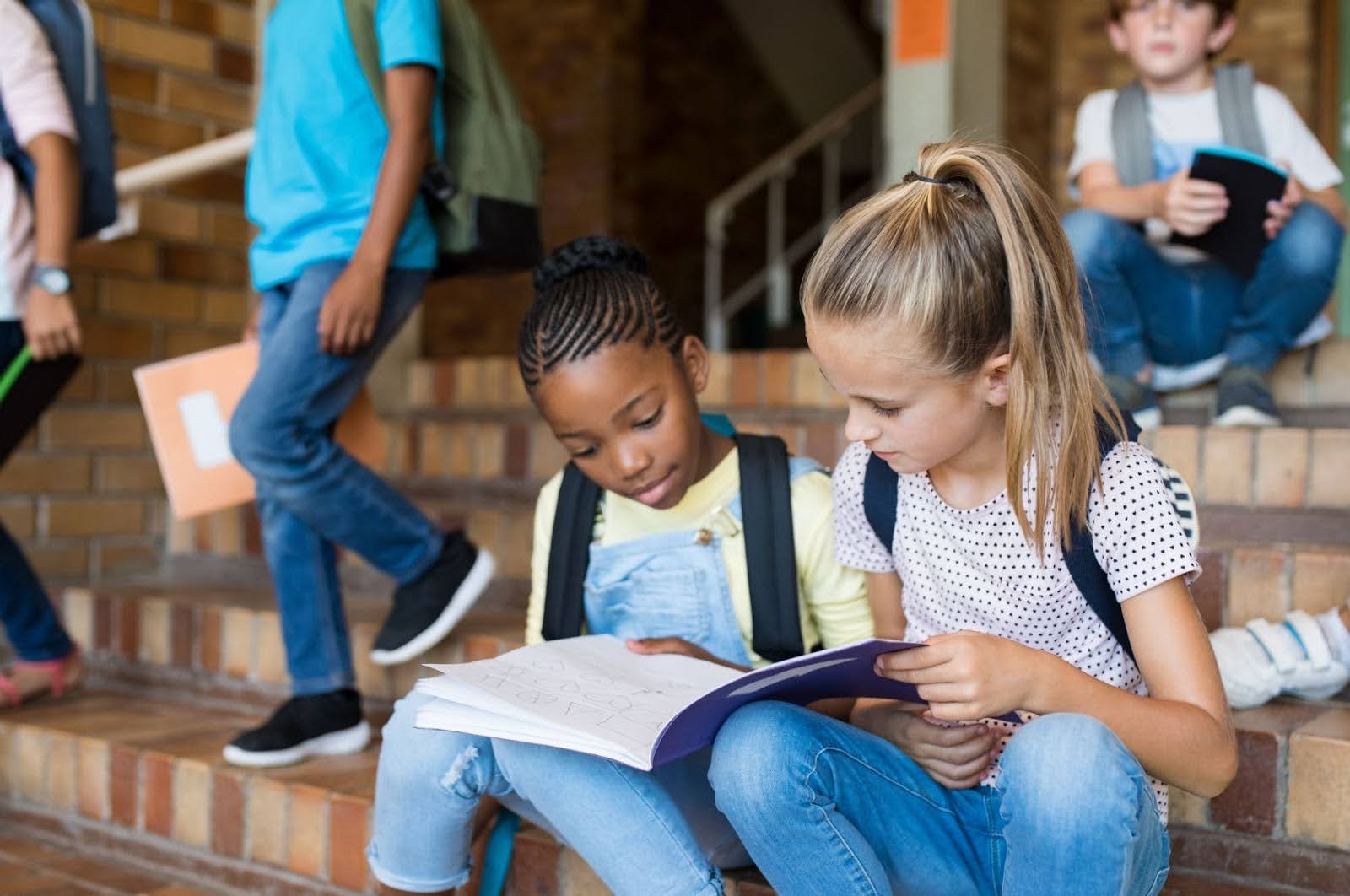 A importância das relações étnico-raciais para valorizar a diversidade cultural.